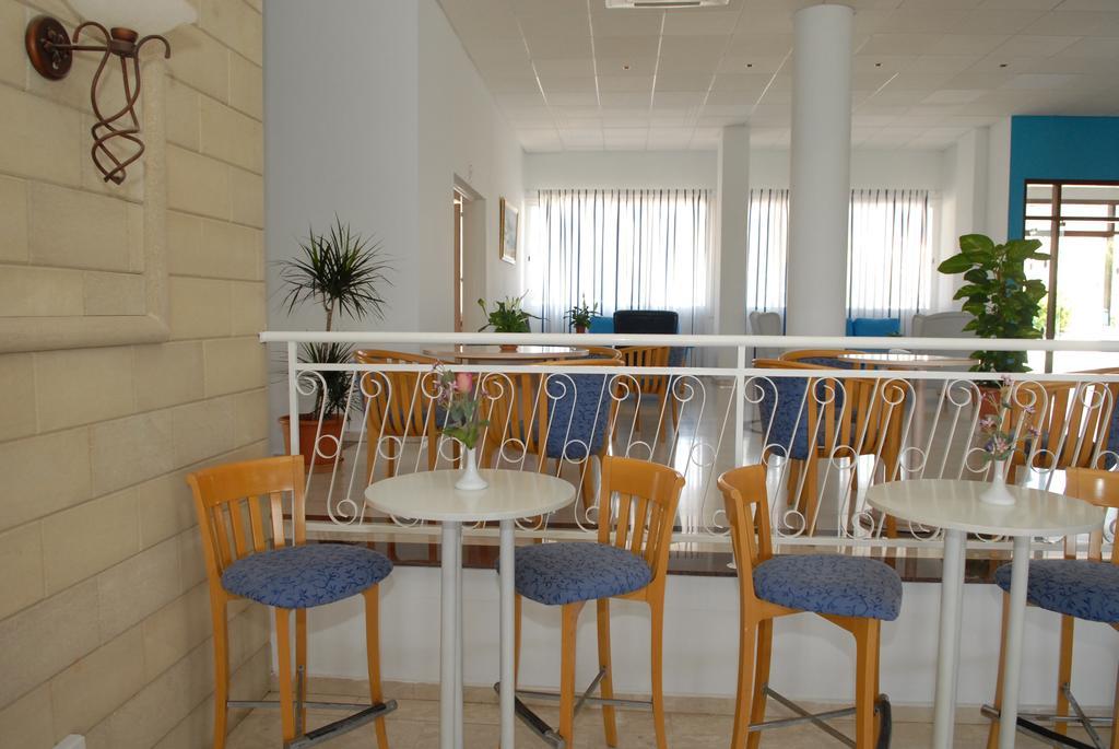 Maistros Hotel Apartments Protaras Exterior photo