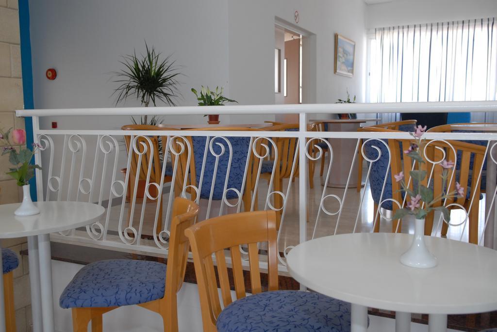 Maistros Hotel Apartments Protaras Exterior photo